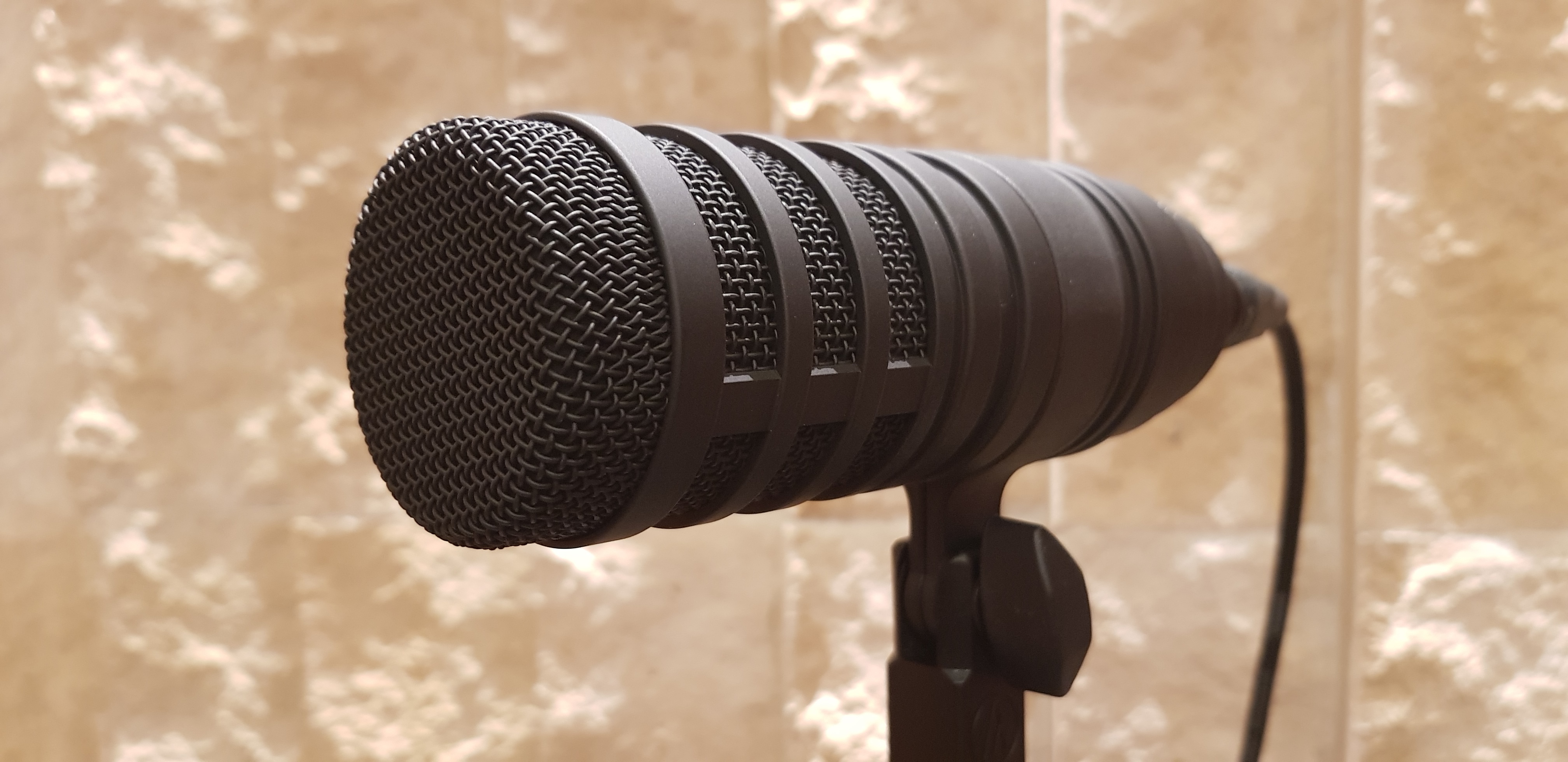 AT BP40 brique 3:4 gauche