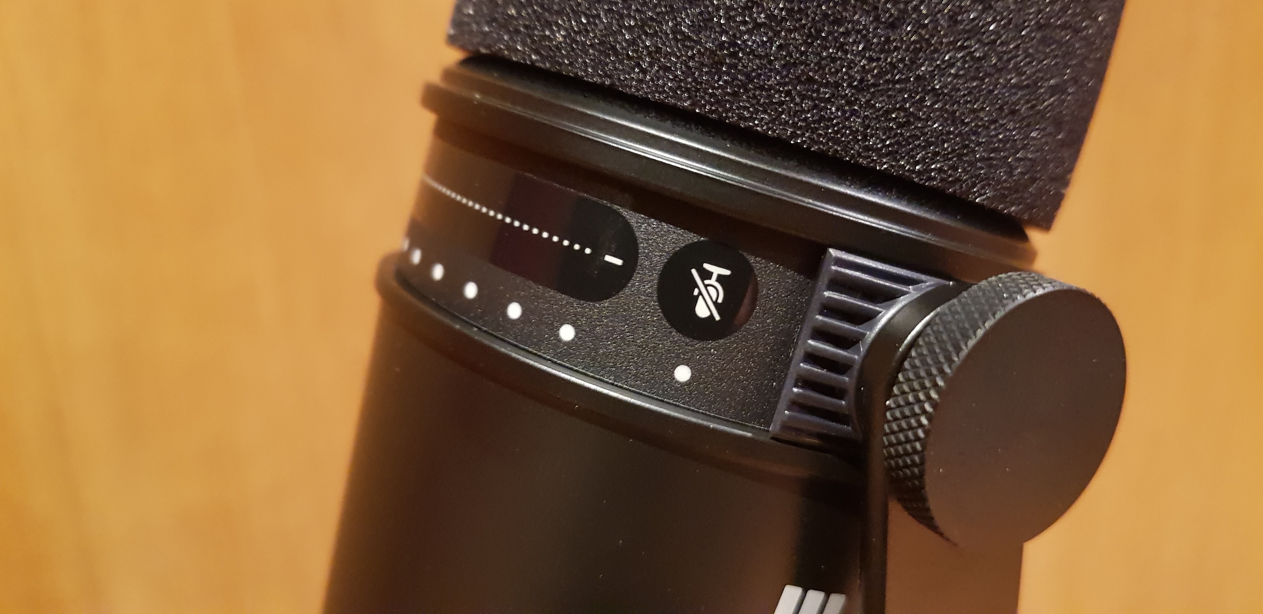 Shure Mv7 potard micro