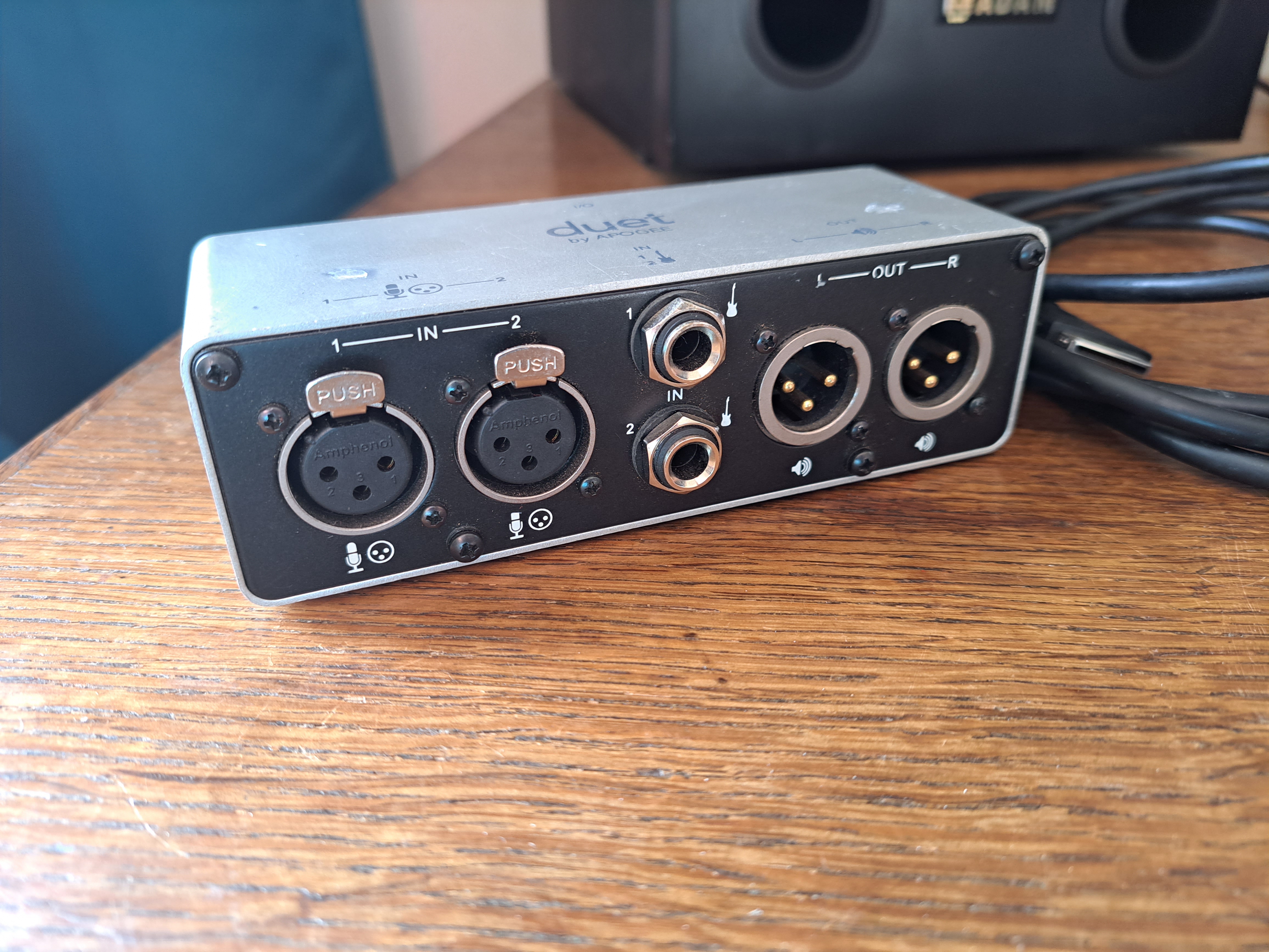 DTM・DAW Apogee Duet 2 Breakout Box Apogee Duet 2 Breakout Box | Sweetwater