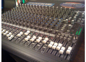 Mackie 1604-VLZ Pro (97443)