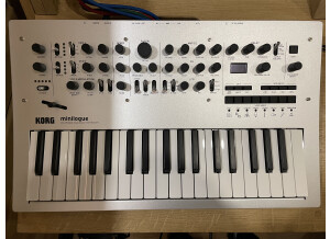 Korg Minilogue (31171)