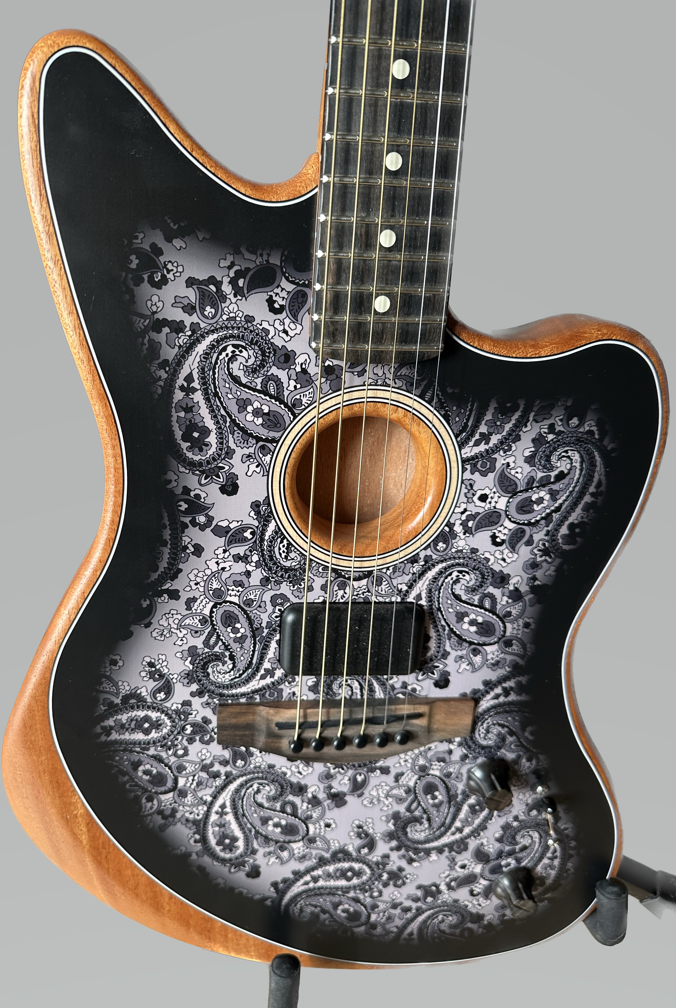 Fender American Acoustasonic Jazzmaster