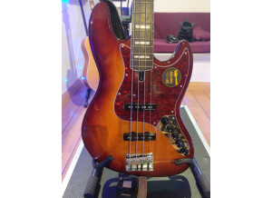 Sire Marcus Miller V7 4st (Alder) 2nd Generation (94140)