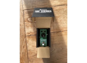 BA8D1C8E-C6B0-4300-AD26-7D93AD6C65C7