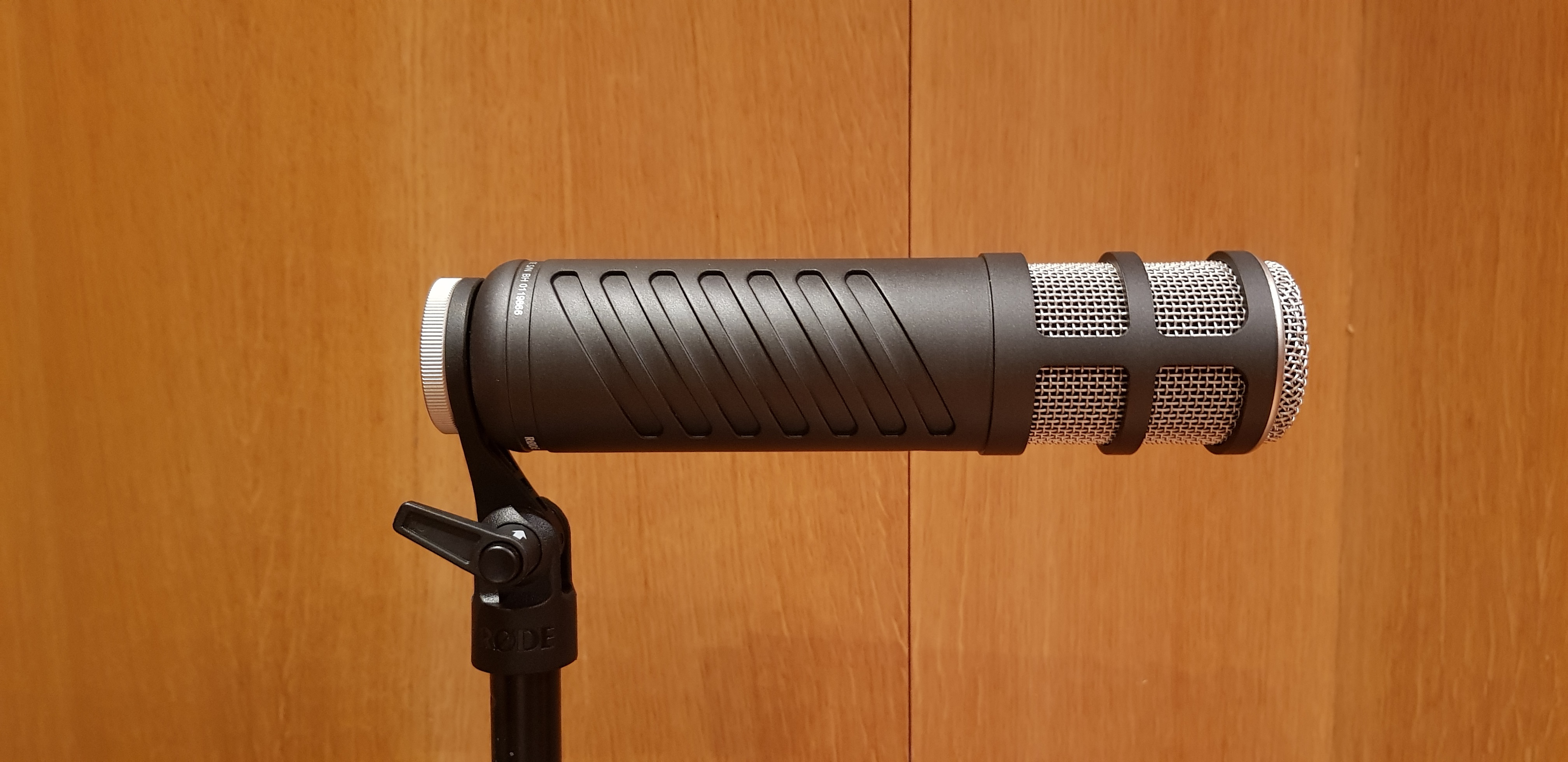 RODE Procaster : Rode Procaster bois droite