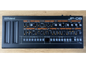 Roland JP-08 (59225)