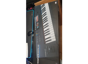 Native Instruments Komplete Kontrol S49 mk2 (85373)