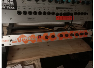 Music And More FreeBass 383 (14950)