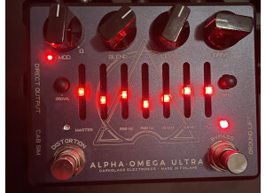 Darkglass Electronics Alpha · Omega Ultra