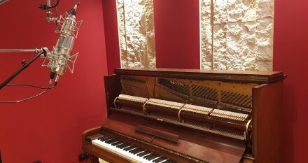 M&M Vs Vintage U67s Piano d M&M Vs Vintage U67s Piano d