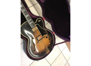 Gibson Super V .CES (46392)
