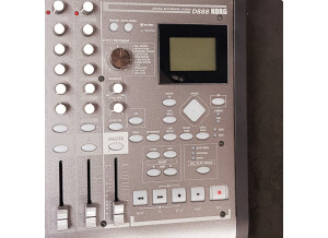 Korg D888 (9303)