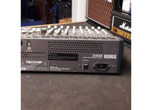Korg D888 (57817)