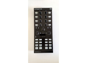 Native Instruments Traktor Kontrol X1 mk2 (45423)