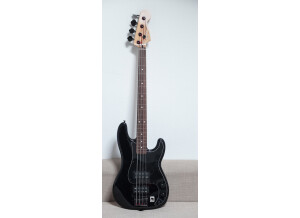 Fender Blacktop Precision Bass (63561)