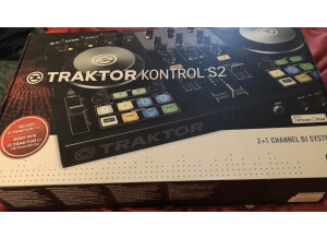 Native Instruments Traktor Kontrol S2 mk2 (11213)