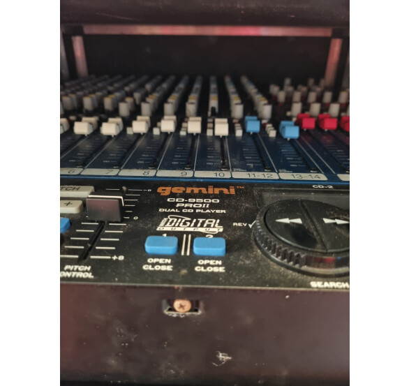 Gemini DJ CD-9500 Pro II (26914)