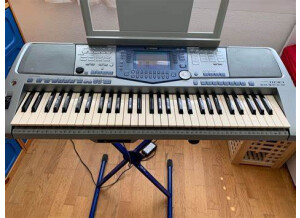 Yamaha PSR-2000