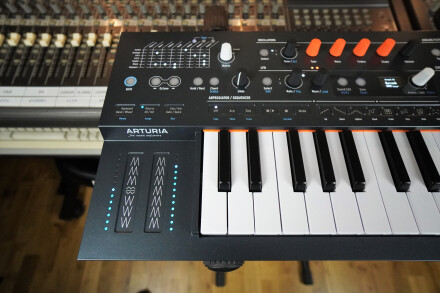 MiniFreak 1tof 10 MiniFreak 1tof 10