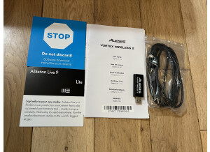 772A8194-7A78-44F1-A221-4D2B99FFEBF8