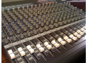 Mackie 1604-VLZ Pro (53047)