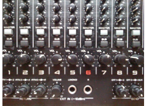 Roland M 240 R (15078)