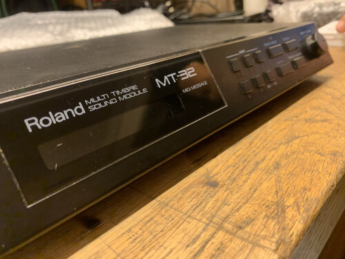 Roland MT-32      IMG 9985