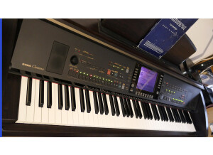 Yamaha Clavinova CVP-307