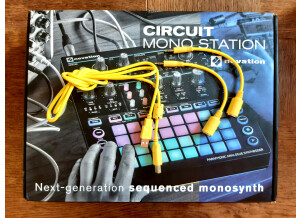 Novation Circuit Mono Station (97326)