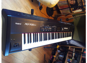 Roland RD-700NX (35991)