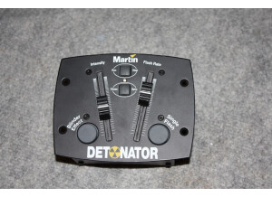 Martin Light Detonator