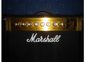 Marshall MG15DFX (61279)