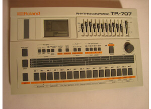Roland TR-707 (30485)