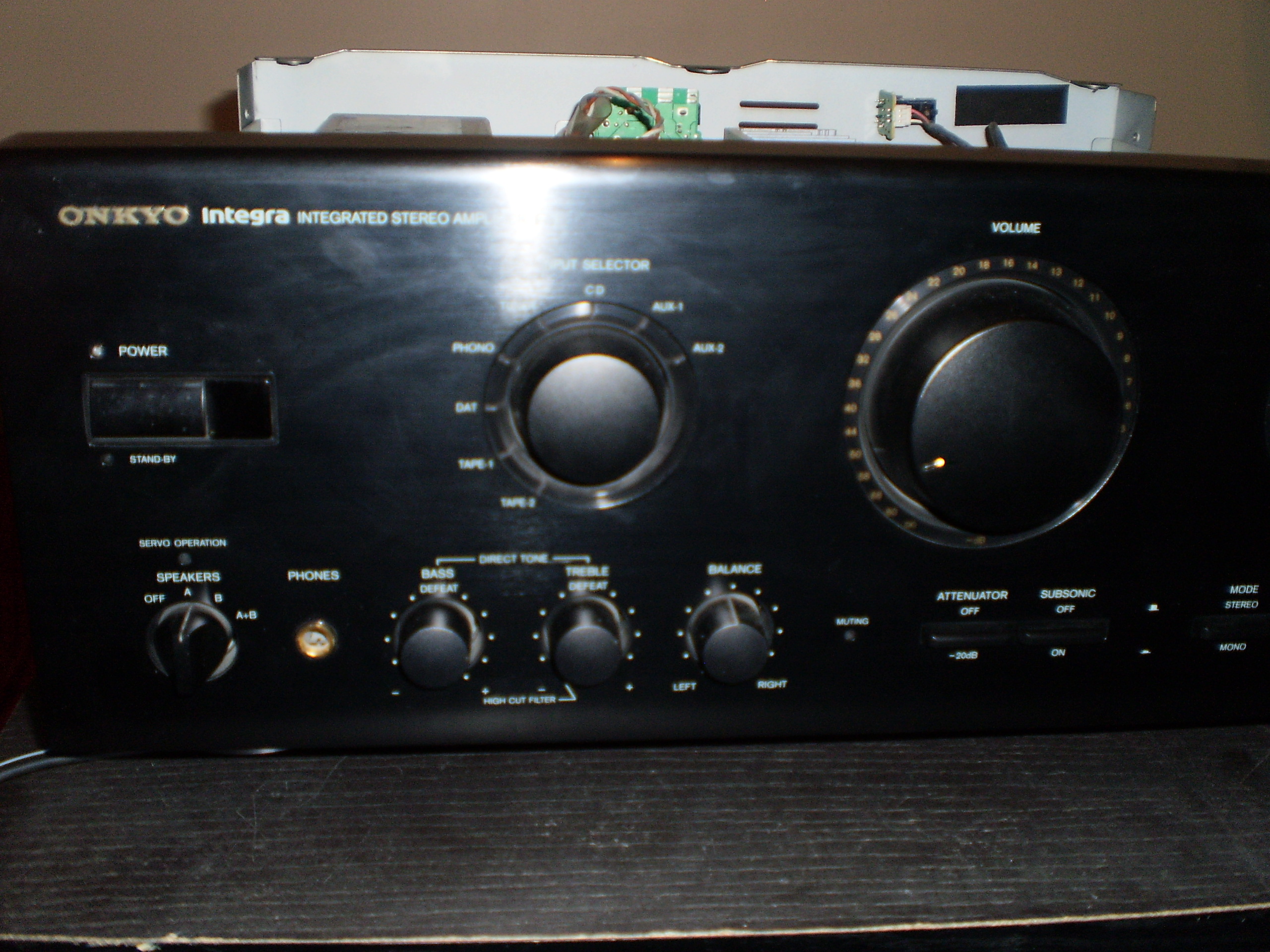 Onkyo Integra A-809