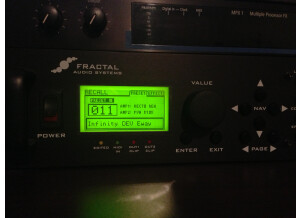 Fractal Audio Systems Axe-Fx Ultra (47209)