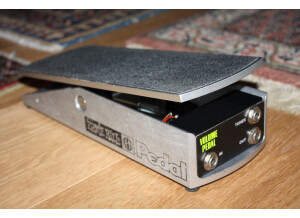Ernie Ball 6166 250K Mono Volume Pedal for use with Passive Electronics (84188)