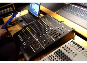 Yamaha n12 (30611)