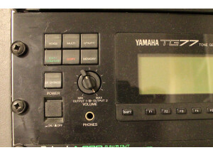 Yamaha TG77 (53212)