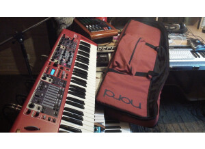 Clavia Nord Stage Compact (9835)