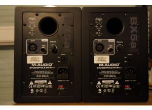 M-Audio BX5a Deluxe (53636)