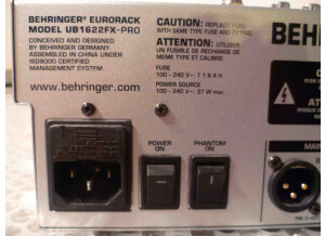 Behringer UB1622FX-Pro