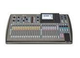 Vends console de mixage numérique BERINGHER X32