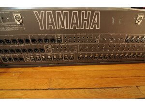 Yamaha PM1800 (88522)