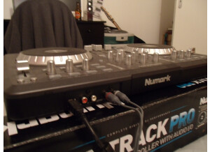 Numark Mixtrack Pro (91879)