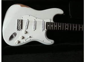 Fender Road Worn '60s Stratocaser - Olympic White Rosewood