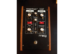 Moog Music MF-103 12-Stage Phaser (91548)