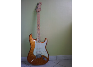 Fender FSR Standard Stratocaster HSS Flake