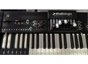 Fatar / Studiologic Numa Organ 2