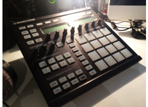 Native Instruments Maschine MKI (8231)