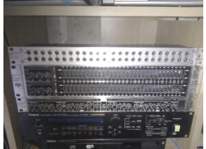 Behringer Composer Pro-XL MDX2600 (84029)